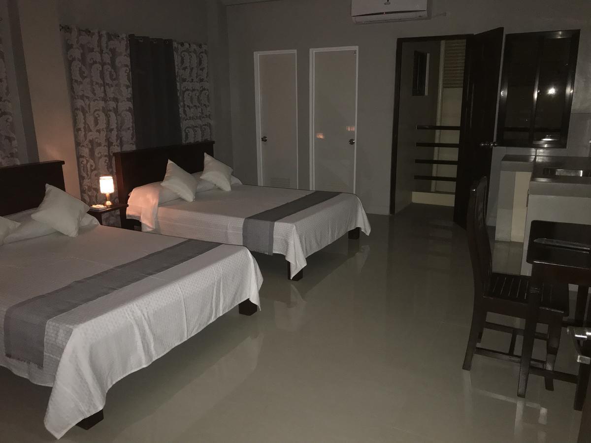 Hotel Reddoorz El Senor Jesus Apartelle Vigan Ilocos Exterior foto