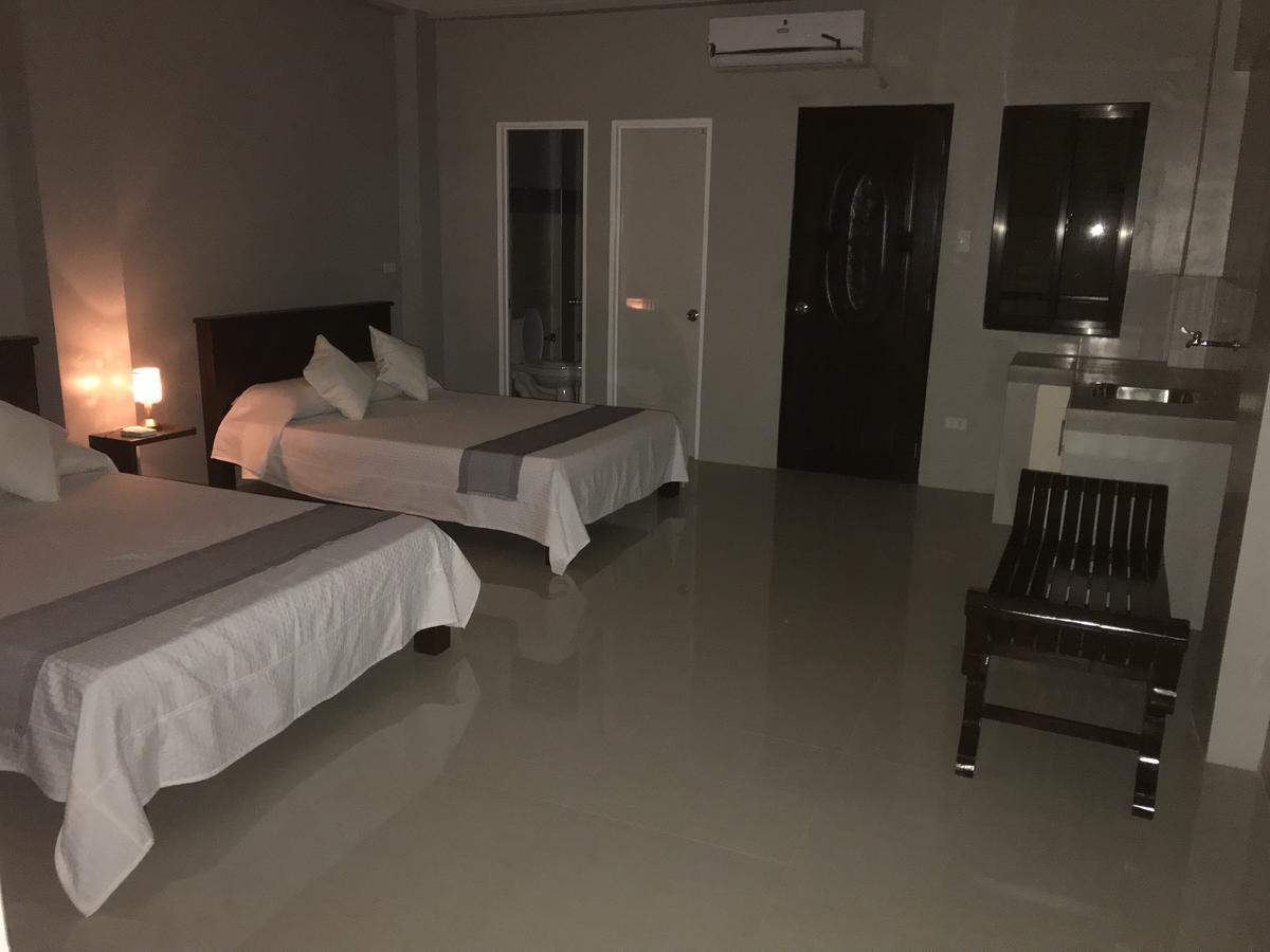 Hotel Reddoorz El Senor Jesus Apartelle Vigan Ilocos Exterior foto