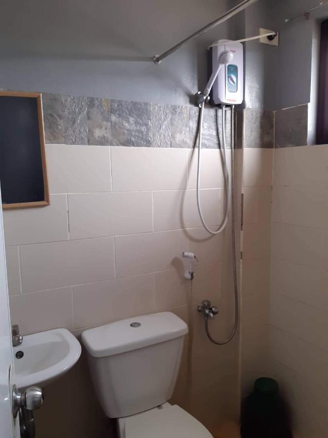 Hotel Reddoorz El Senor Jesus Apartelle Vigan Ilocos Exterior foto